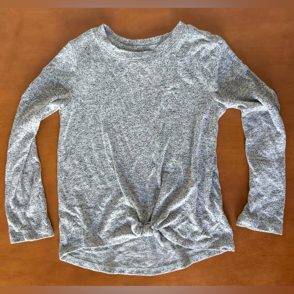 Cozy Gap girls long sleeve size 6/7 small. Some piling.